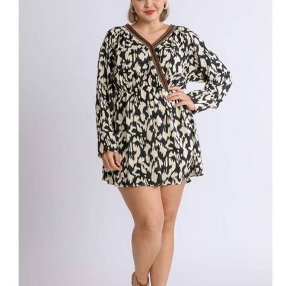 Umgee Ivory Animal Print Embroidered V Neck Faux Wrap Cinched Waist Dress L NEW